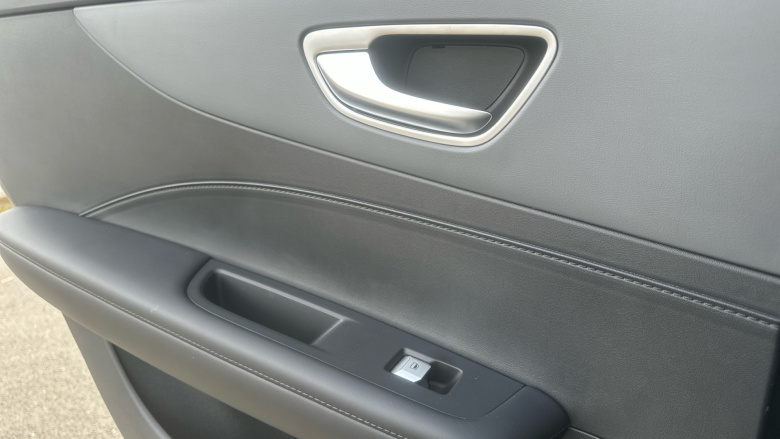 MG MG4 180kW Premium Extended Range 77kWh 5dr Auto Electric Hatchback